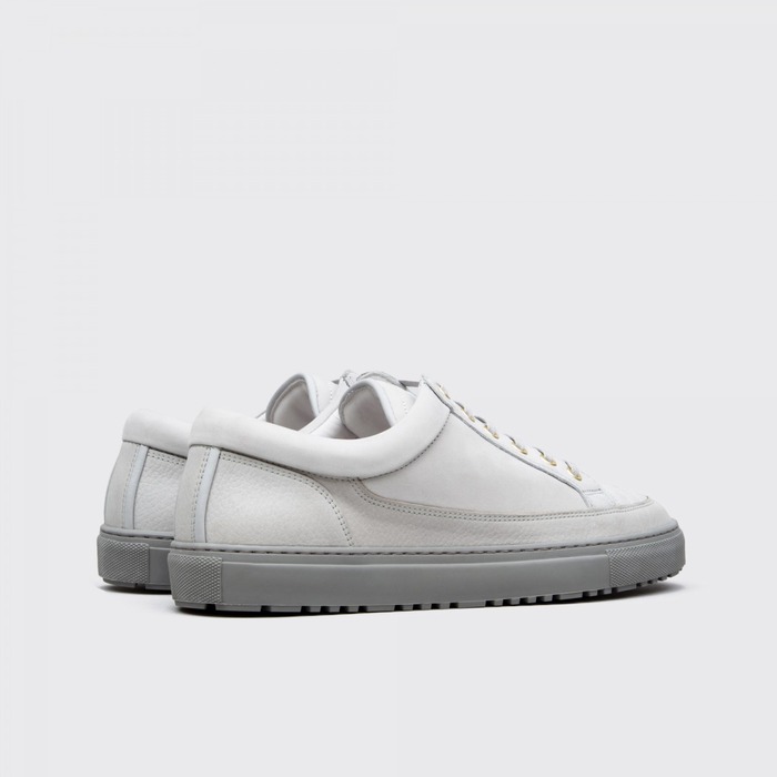 新款经典男款休闲鞋