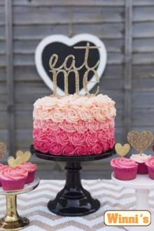 维尼—爱意造型创意定制蛋糕 口感超越吉米的厨房