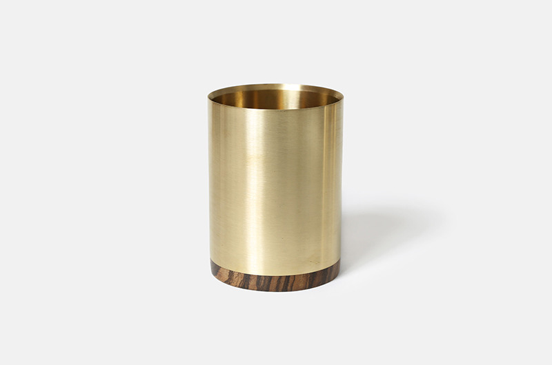 TIMELESS PENHOLDER-1