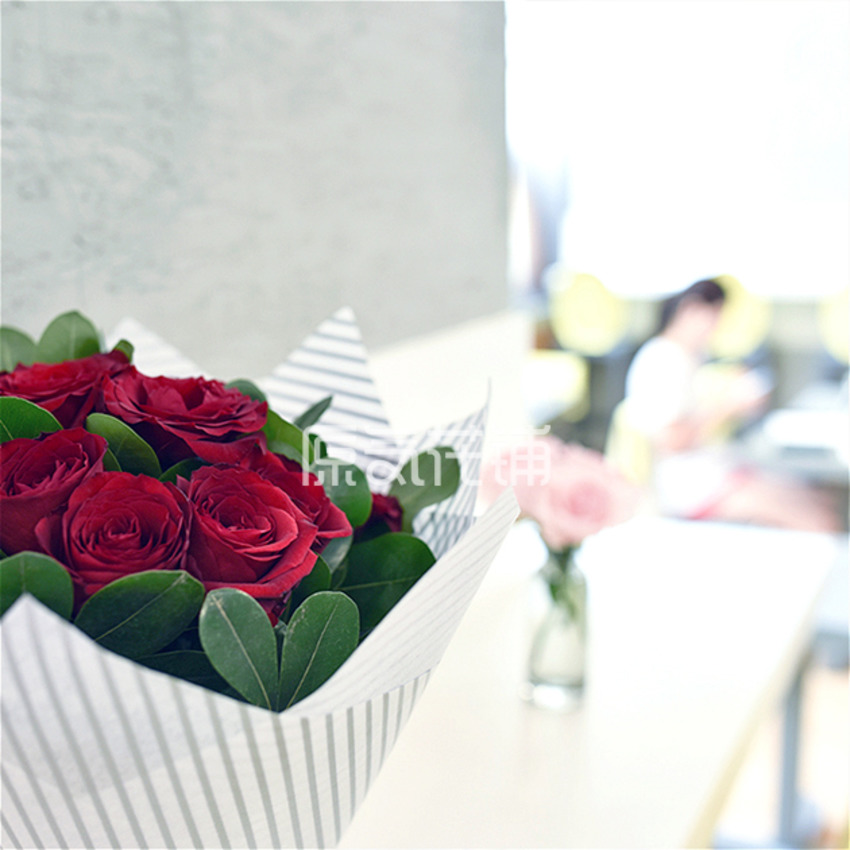 原气花铺-花店-上海-北京The Rose--纯色玫瑰花束-2