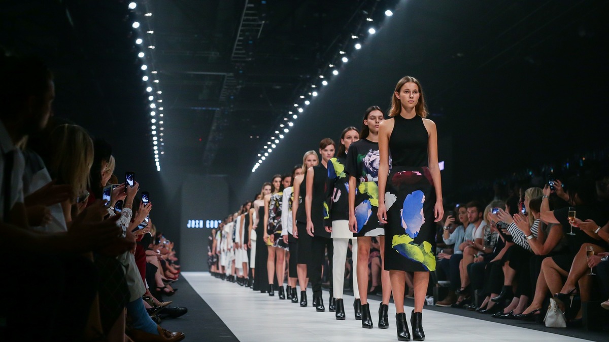 「维珍澳大利亚墨尔本时装节」