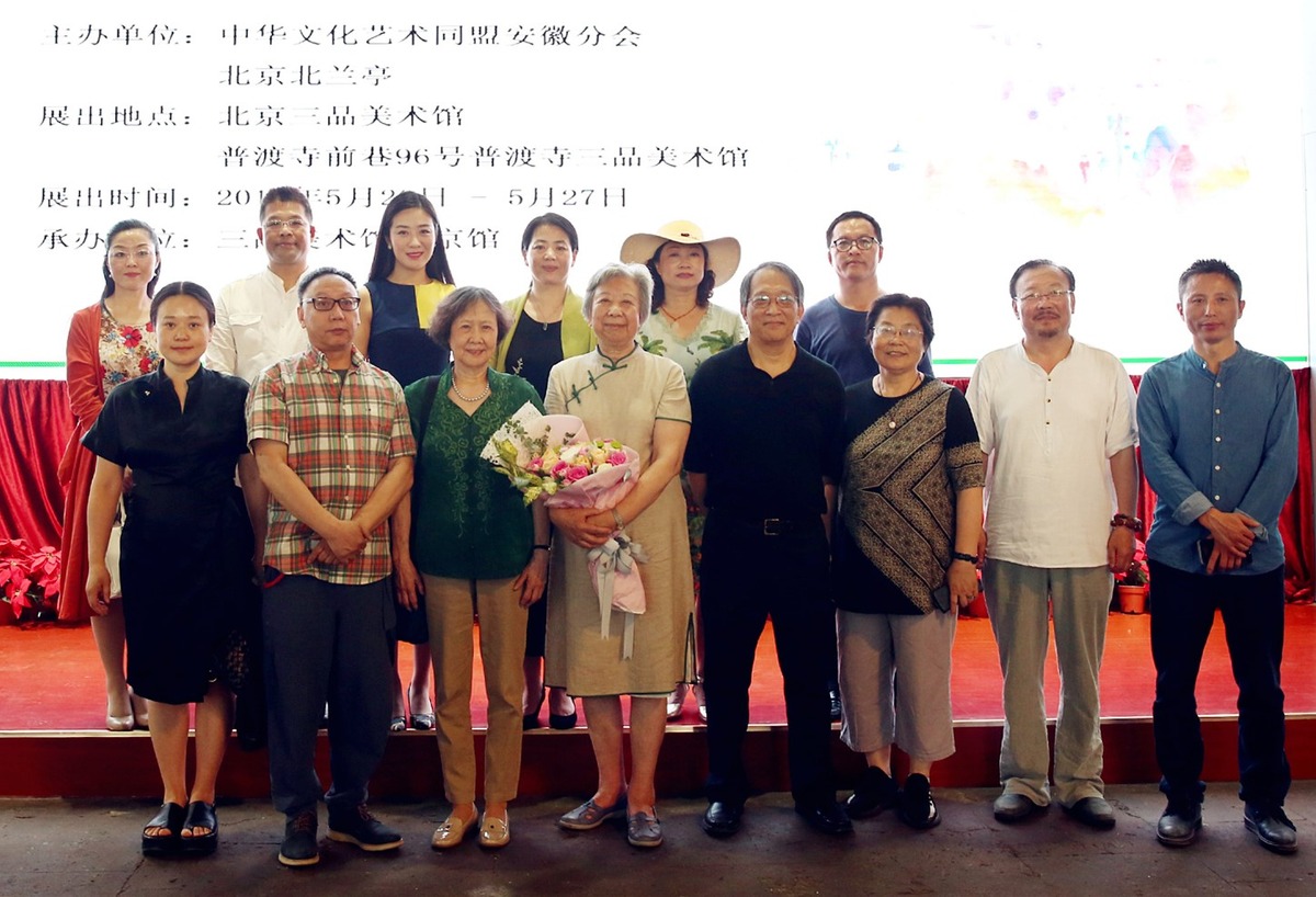 “龙在天涯”第五届二次书画邀请展巡展