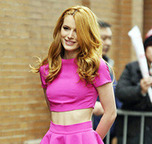 连衣裙气质巧搭，夏日争做成熟温婉小女人