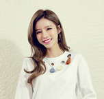 夏天来了 如何秀出妹子们的美腿？韩国美女示范穿出自信！