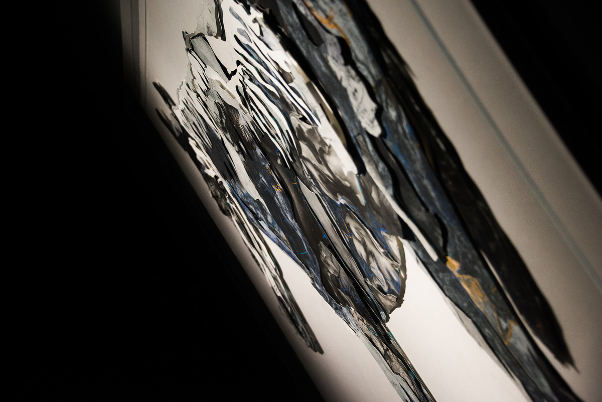 「不安之书」艺术家侯炜国个展在筑中开幕