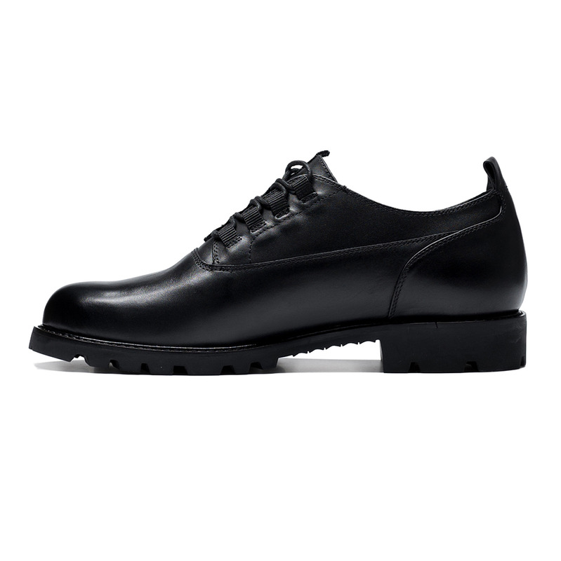 LACE-UP LEATHER OXFORD