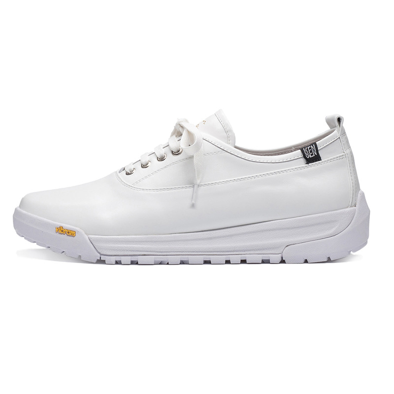 LOW-TOP LACE-UP CASUAL SHOES