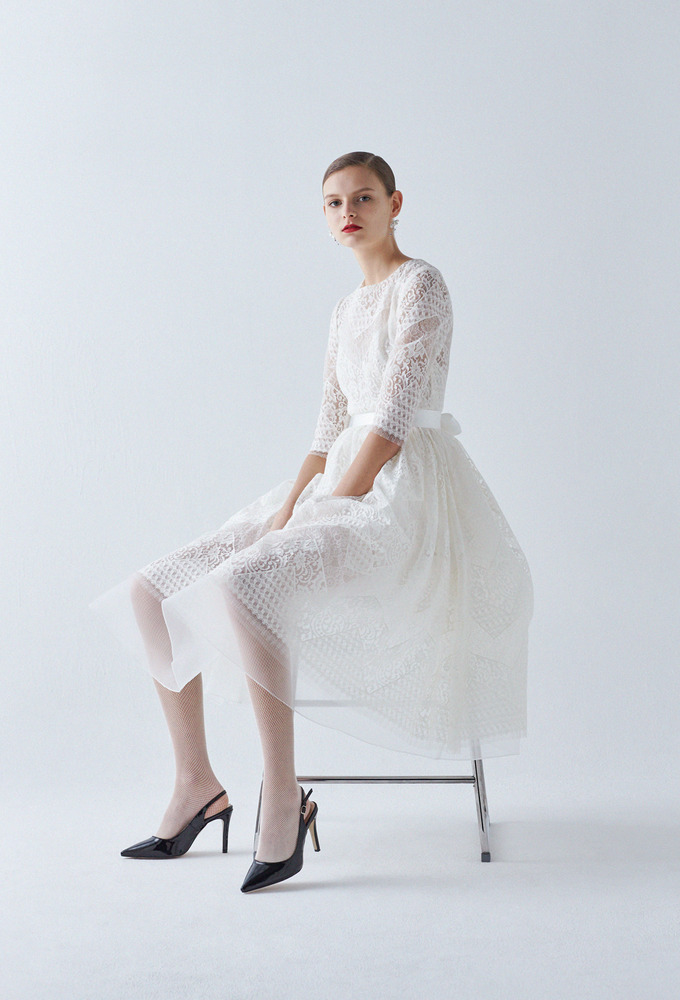 轻盈棉质双排扣风衣