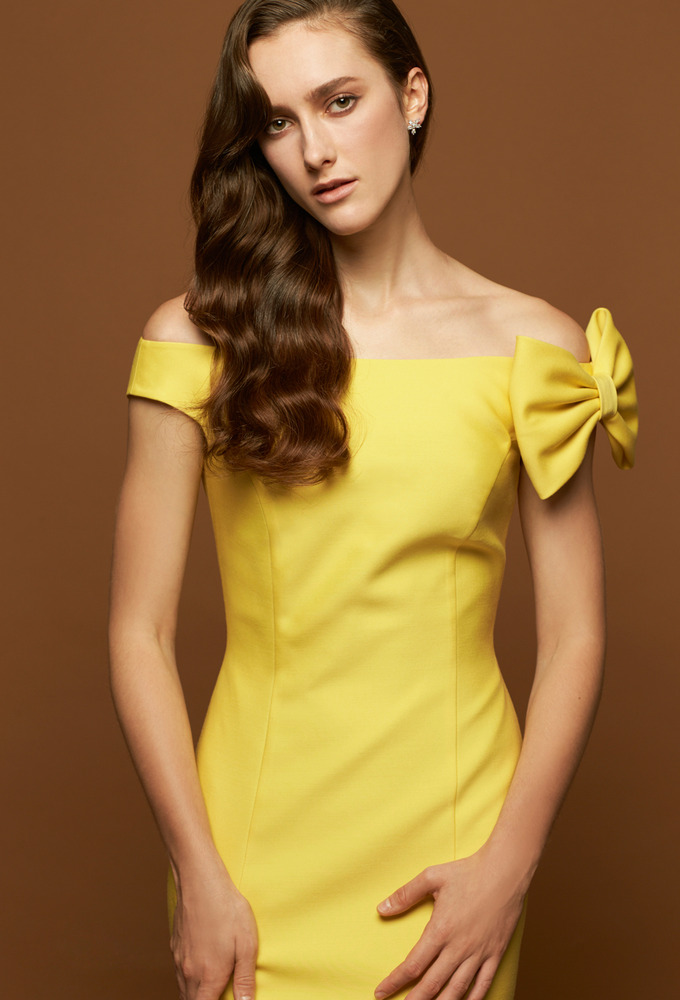 轻盈棉质双排扣风衣