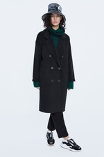 黑色蕾丝连衣裙