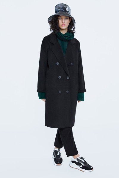 黑色蕾丝连衣裙