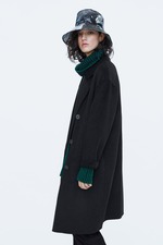 黑色蕾丝连衣裙