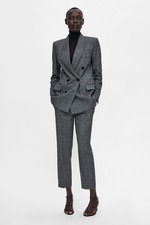 黑色蕾丝连衣裙