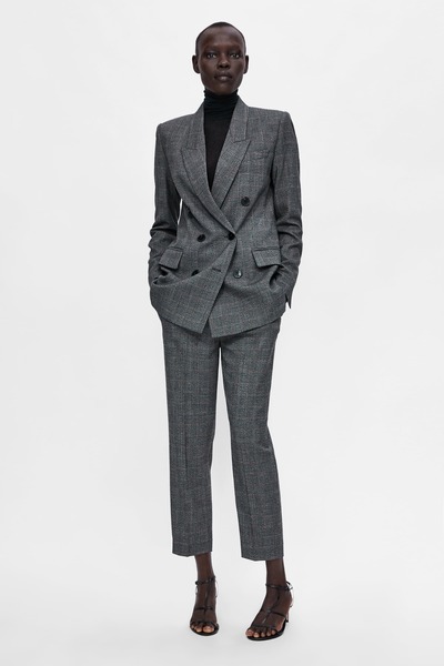 黑色蕾丝连衣裙