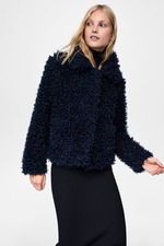 黑色蕾丝连衣裙