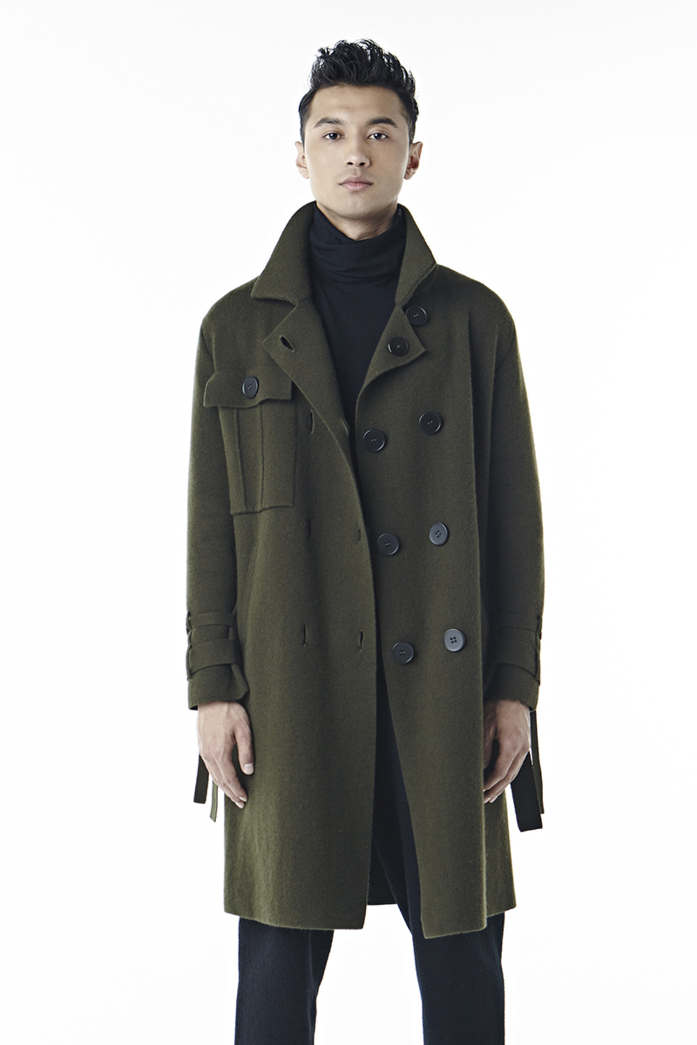 双排扣大衣-5