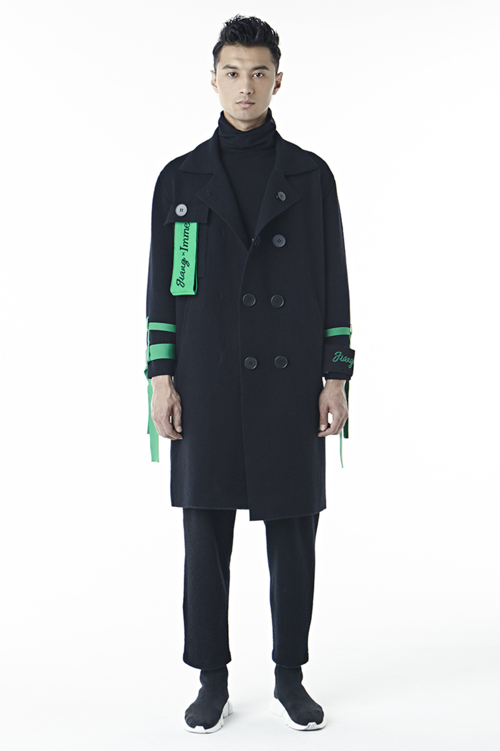 双排扣拼色大衣-6