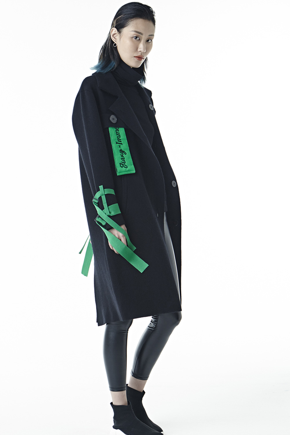 双排扣拼色大衣-3