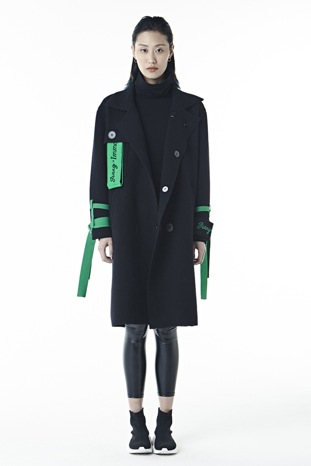 双排扣拼色大衣-2