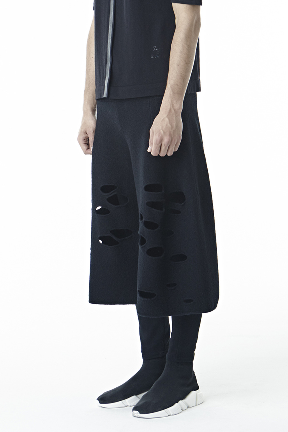 镂空羊毛裤子-2