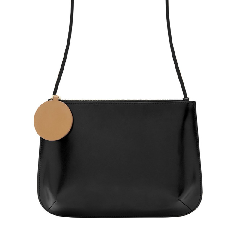 口袋饰皮革购物包