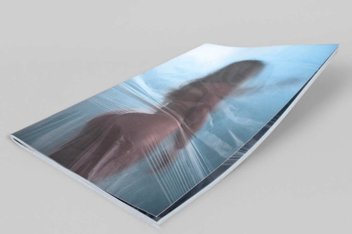 回顾 YEEZY Season 6，Kanye West 推出同主题杂志