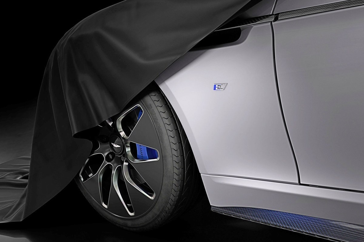 James Bond 将在第 25 部《007》驾驶电动 Aston Martin