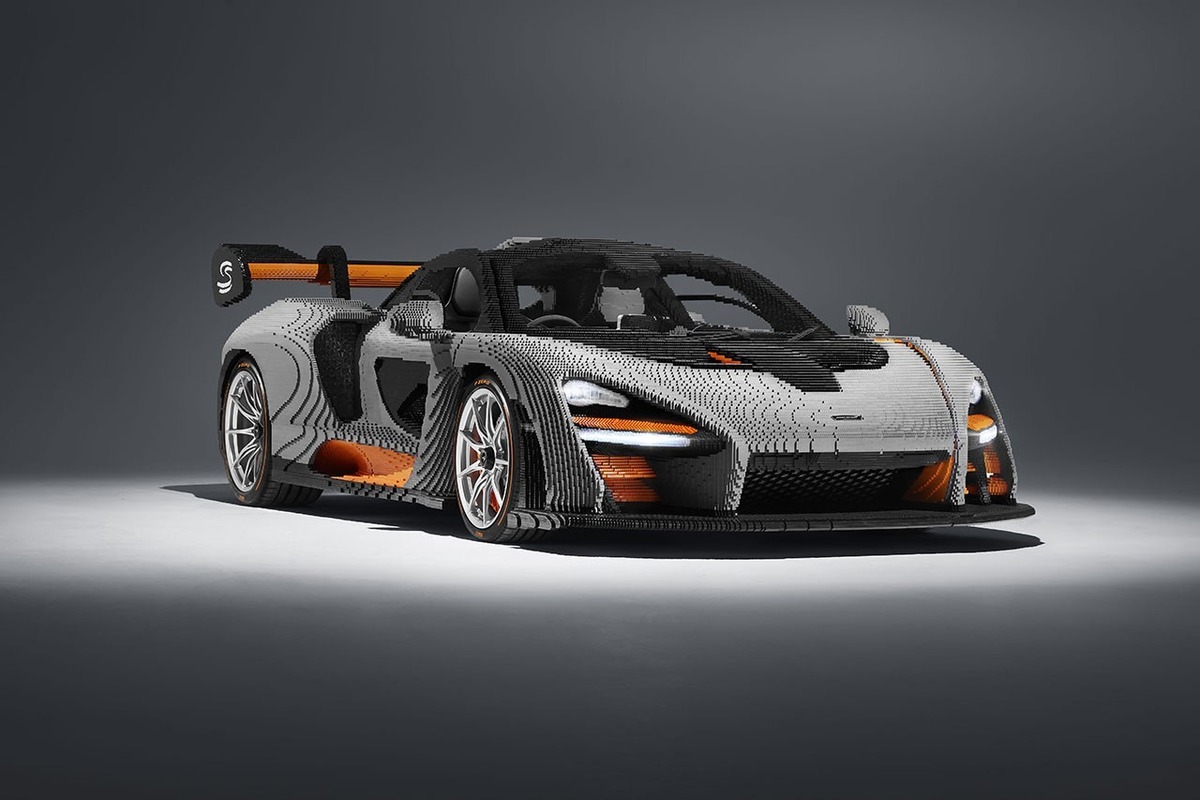 LEGO 以 50 万块积木搭建 1:1 McLaren Senna 超跑模型