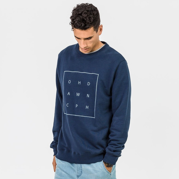 男士运动生活套头衫长袖圆领纯色上衣