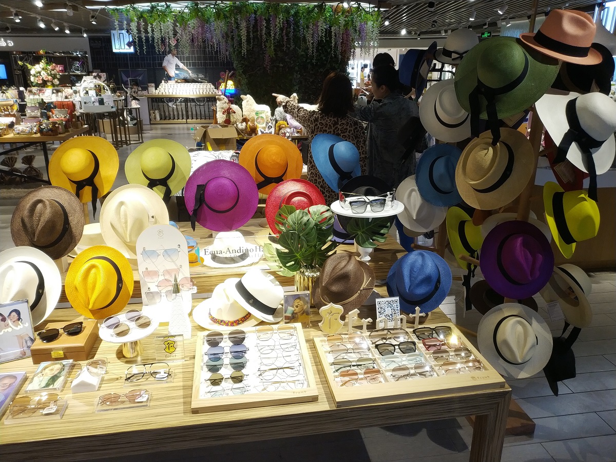 Ecua Andino Shanghai K11 Art Shopping Center ecua-andino-shanghai-k11-art-shopping-center