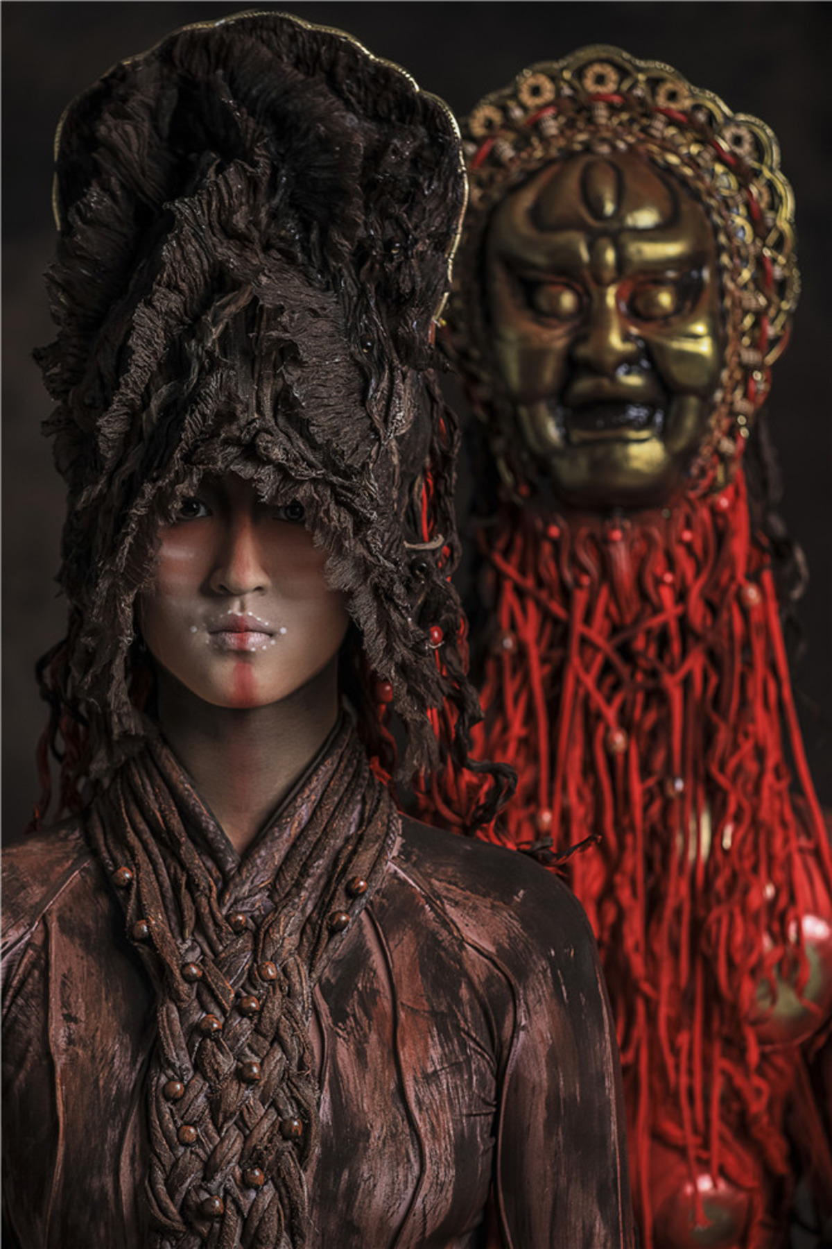 崔晓东戏剧影视舞台服装设计作品集