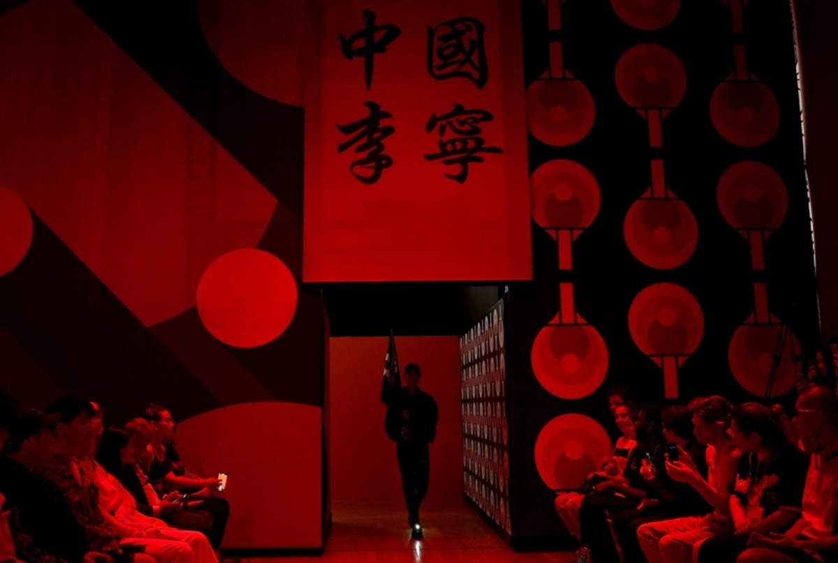 李宁 2020 春夏系列发布 行·至巴黎