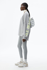 亮片短版连衣裙