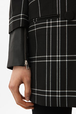 拷花丝绒运动夹克