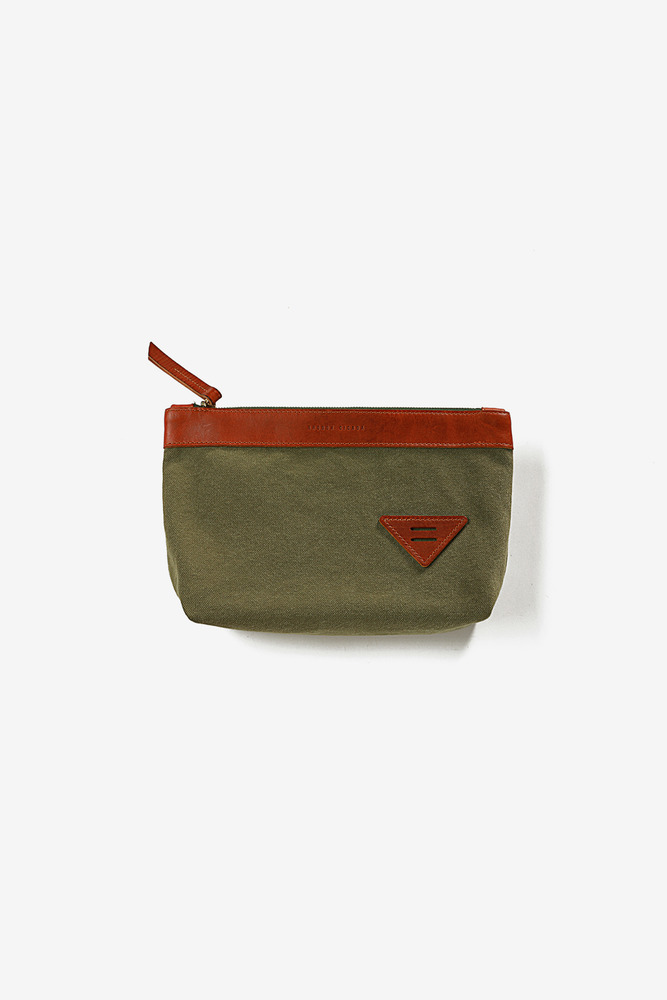 Heritage zipper bag