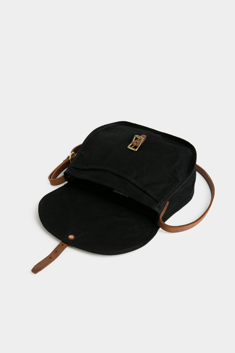 Handcrafted leather canvas saddlebag-2