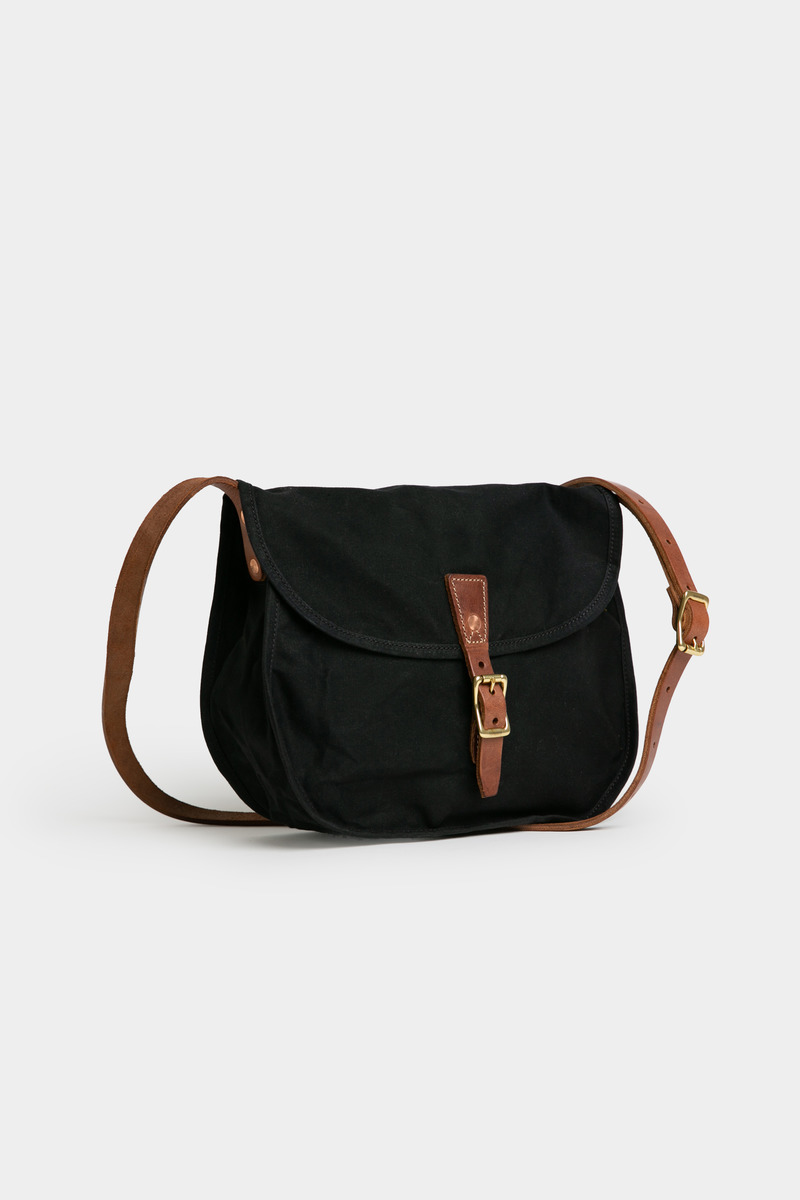 Handcrafted leather canvas saddlebag-4