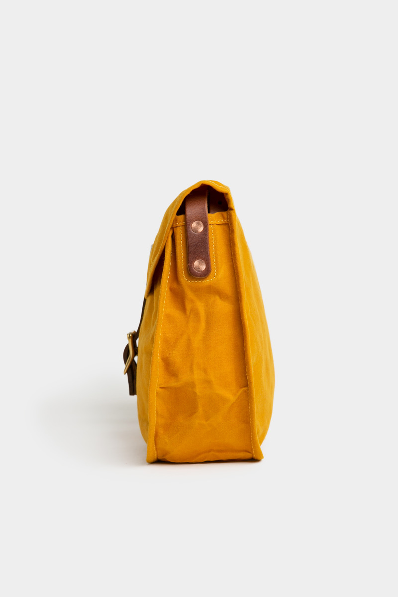 Handcrafted leather canvas saddlebag-4