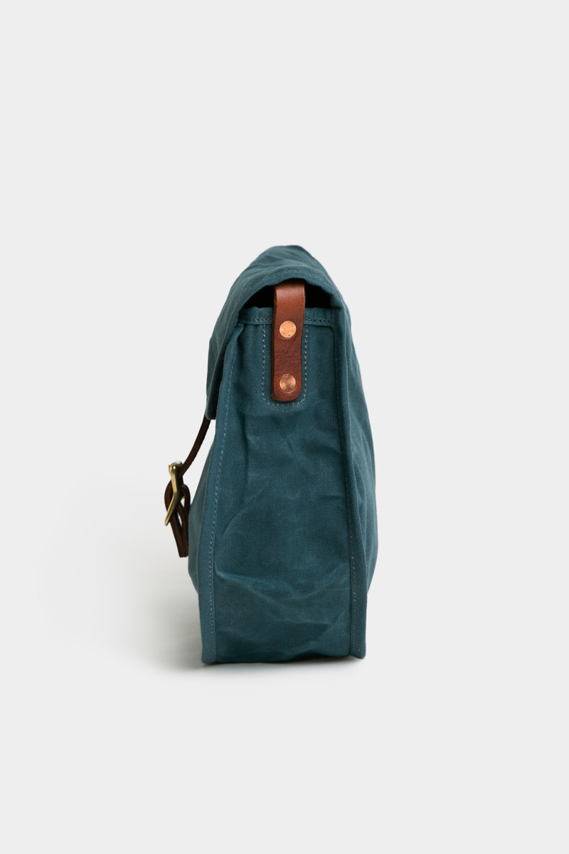 Handcrafted leather canvas saddlebag-2