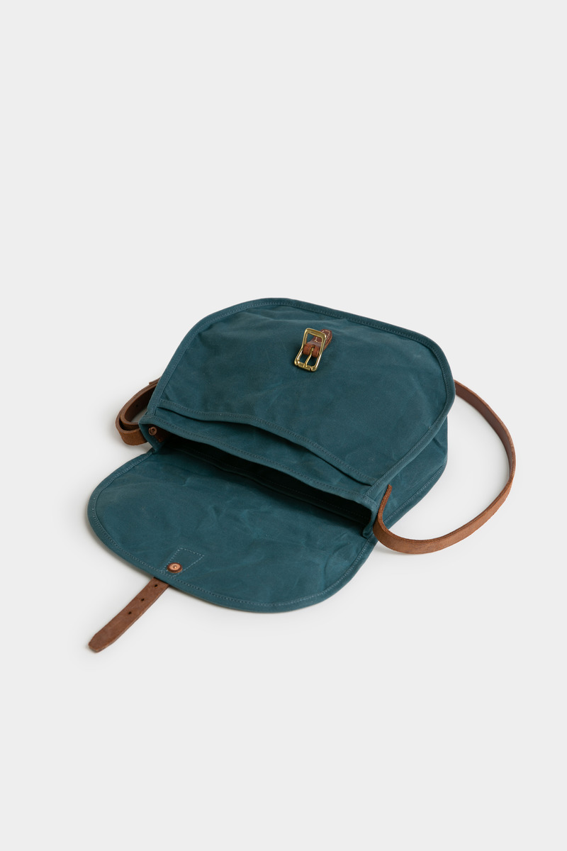 Handcrafted leather canvas saddlebag-3