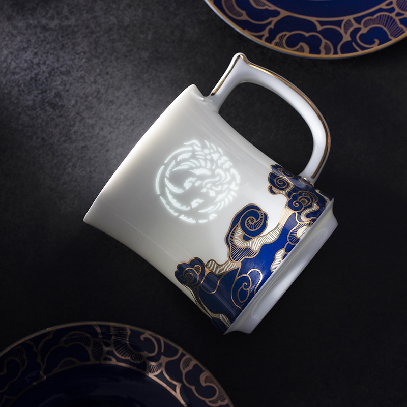 龙跃凤鸣 霁蓝釉描金情侣款办公杯