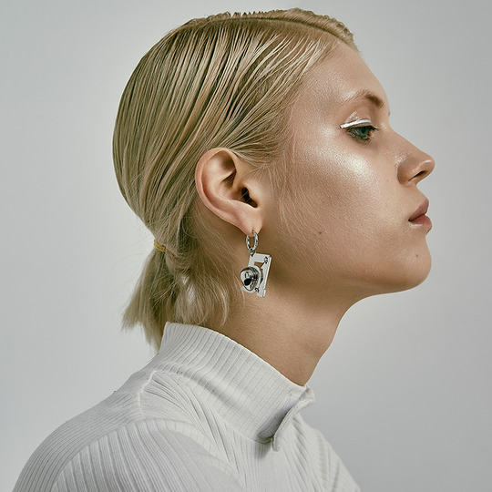 51数字吊坠钛钢耳钉