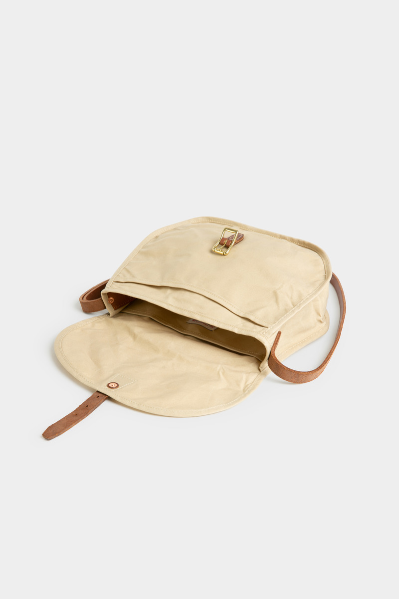 Handcrafted leather canvas saddlebag-4