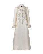 手工扣饰刺绣大衣