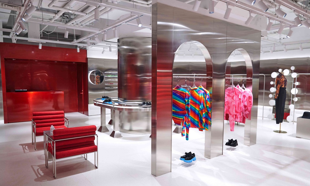 米兰时装周设计师品牌 ANNAKIKI 全新形象入驻北京芳草地