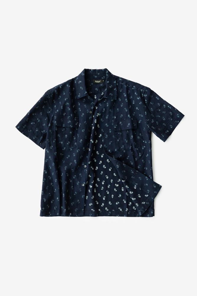 Indigo Discharging Print Paisley Cuban Collar Shirt, unisex