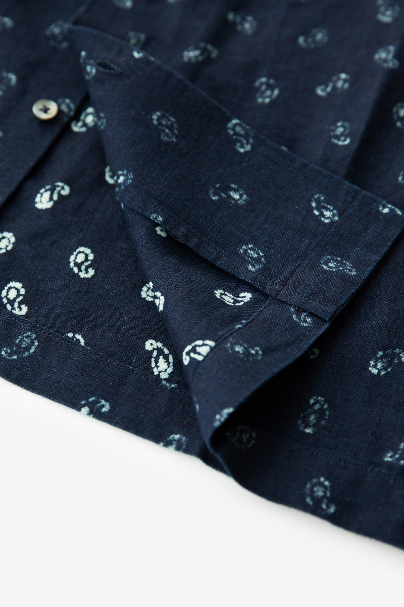 Indigo Discharging Print Paisley Cuban Collar Shirt, unisex-4