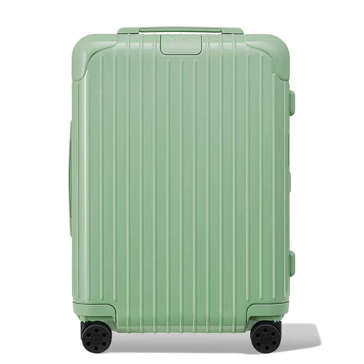 RIMOWA Essential 系列再添应季新配色