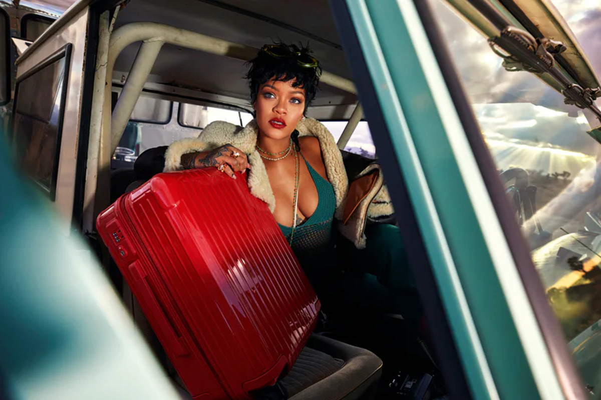 Rihanna 出镜 RIMOWA 全新创意短片