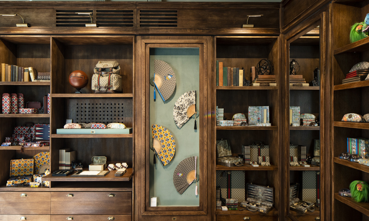 GUCCI 推出生活方式系列 Cartoleria